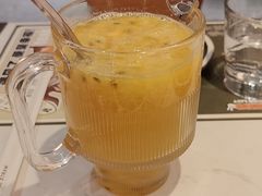 -西语炭烧牛排·西厨(滨湖万科里店)