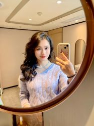 -思妍丽