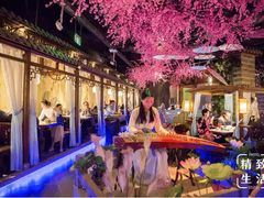 -韵秋荷(宝山龙湖天街店)