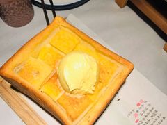 面包诱惑-绿茶餐厅(同成街华联店)