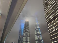 -陆家嘴空中步行连廊