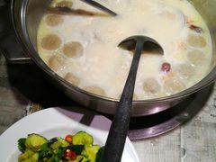 -鸣牌鸡煲(大岭山店)