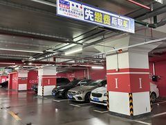 -龙湖上海闵行天街-停车场