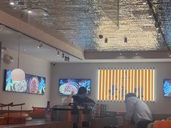 -黄记煌三汁焖锅(新佳丽江汉路店)