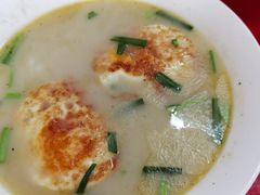 -三百碗宝应长鱼面(板仓街店)