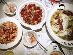 -江渔儿酸菜鱼·拔草餐厅(虎门君乐汇店)