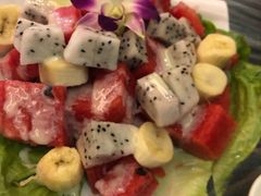 -覃记海鲜美食餐厅