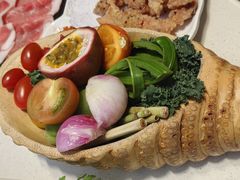 -老牌坊云南鱼豆花火锅(哈西万达店)