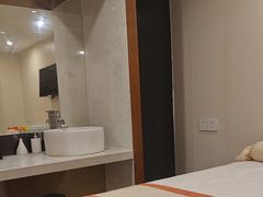 -新美姿美食水疗汇(罗湖口岸店)