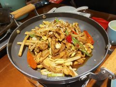 牛肚花生芽-魏铭鱼头捞饭(晋阳路店)