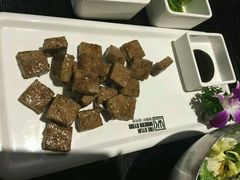 -HIHE Bistro·Oyster Bar(华熙live店)