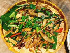-云海肴云南菜(浦江欢乐颂店)
