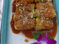 -六和聚传统烤鸭.天津菜(和平店)