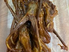 卤鸭舌-蓝精灵饺子店