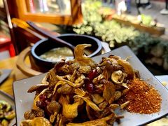 -勺子米线·云南传统小吃市集(四方街店)