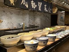 自助取餐区-岷山饭店-芝芝自助餐厅