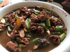 沂蒙特色光棍鸡-山沟沟羊小馆&烤全羊羊肉汤(麦岛店)