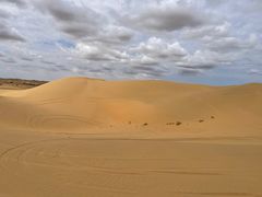 -亿利库布其七星湖沙漠生态旅游区