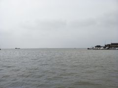 -巴陵广场
