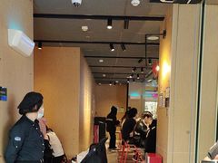 -麦当劳(中二横路店)