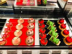 -Salon de The de Joel Robuchon(外滩18号店)