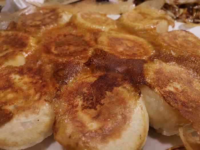 老长春饭堂(临河街店"正常家常菜口味咸,很咸.想吃锅包肉来的.