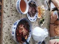 -吾穆勒蓬灰牛肉面·清真(北滨河中路店)