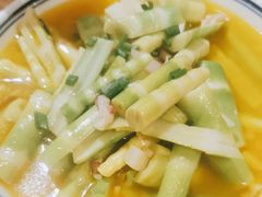 风肉炖小笋-鱼食饭稻·苏浙土菜17年老馆子(平江路店)