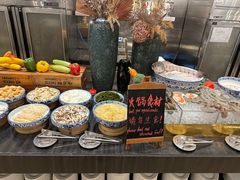 -圣丰索菲特·2 On 988 Café 自助餐厅