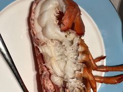 -雍容荟帝王蟹活龙虾展台自助(IFS黑金店)