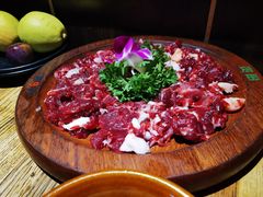 -贵厨酸汤牛肉(花果园国际中心店)