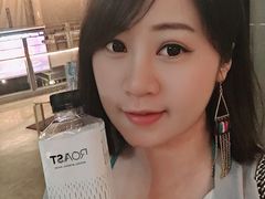 -ROAST coffee & eatery