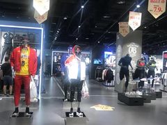 -李宁(苏州中心店)