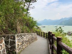 -羚羊峡古栈道森林公园