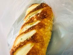 -Dough&Joe团憩(瑞虹天地月亮湾店)