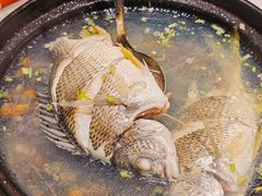 -鑫悦楼煎蟹·16年海鲜大排档
