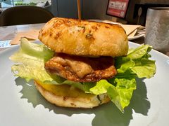 -必胜客(上海新南方商城PH店)