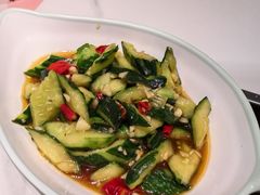 -黄记煌三汁焖锅(新佳丽江汉路店)