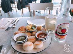 -Pizza Express(机场T1店)