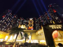 -影汇之星8字形摩天轮