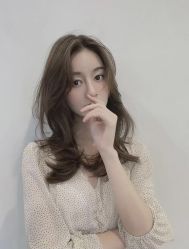 -BULB STUDIO 巴柏明星发型工作室