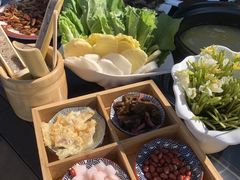 -野菌皇海景野生菌火锅(滨海大道店)
