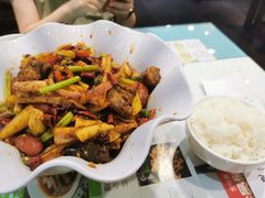 麻辣香锅-张氏宽窄巷成都名小吃(茂业百货华强北店)