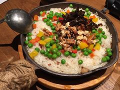 -云海肴·汽锅鸡·云南菜(天山百盛优客店)