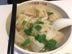 金牌虾仁大馄饨-南城香(北京南站店)