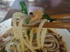 -黄金娣米线(盛邦老店)