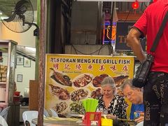 -明记烧鱼美味店