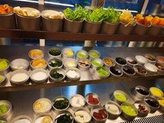 -晓沸牛肉海鲜小火锅(白湖亭万达广场店)