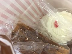 -红宝石·鲜奶小方(万航店)