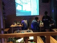 大堂-路边摊小炉子烧烤